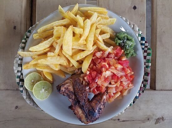 Top 5 meilleurs restaurants et hotels de Porto-Novo - lapin braise avec pommes